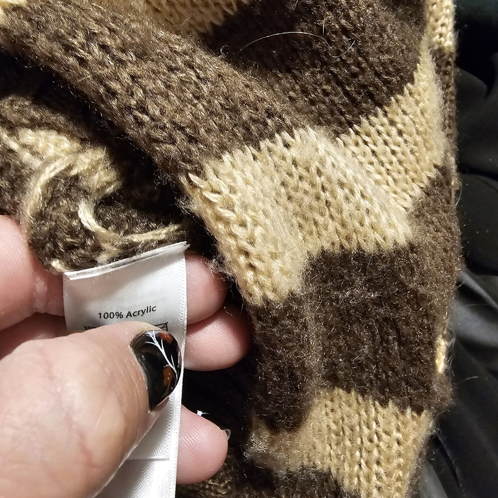 Dark and light brown M LuLaRoe cardigan. - Picture 4 of 5